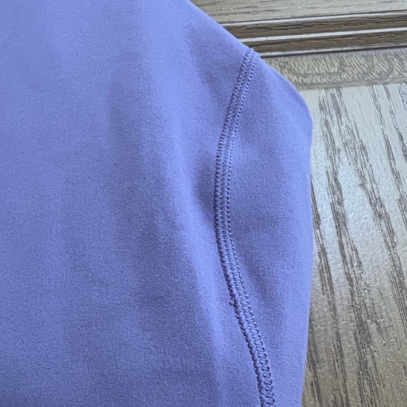 Lululemon - Picture 3 of 7